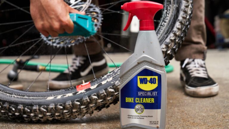 How To Remove Bicycle Pedals That Are Stuck - pedalSwift.com